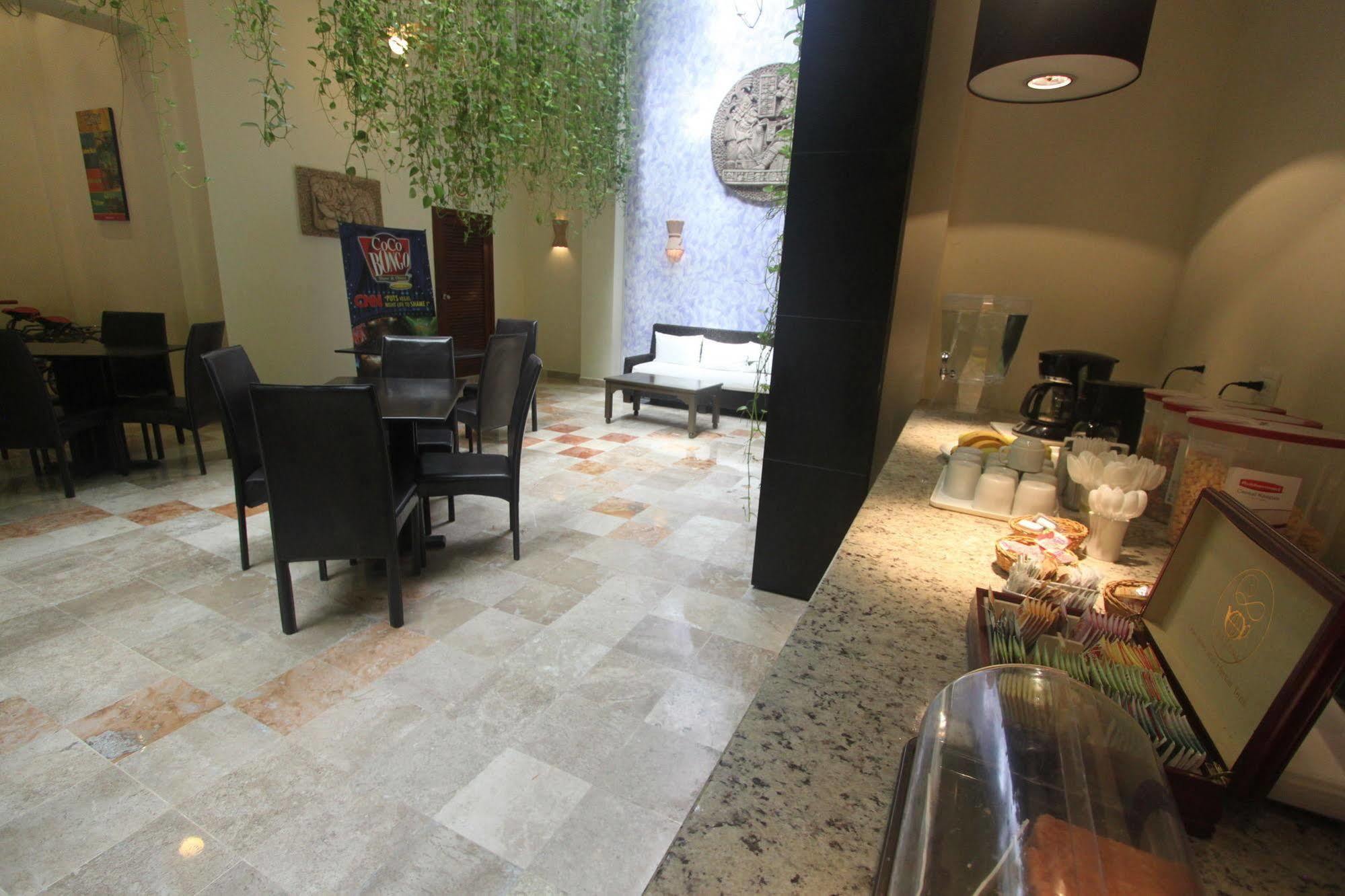 Hotel Los Itzaes By 5Th Av Playa del Carmen Exteriör bild